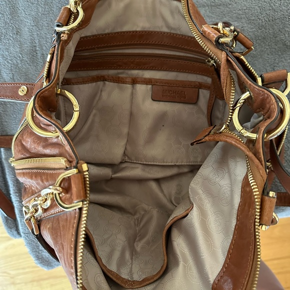 Michael Kors Brown Leather Shoulder/Messenger Bag - Picture 3 of 4